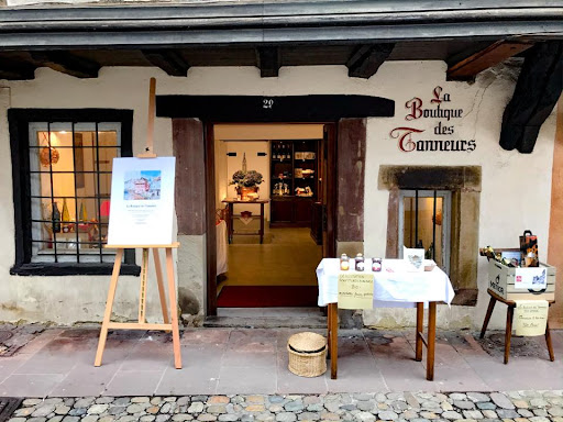 LA BOUTIQUE DES TANNEURS