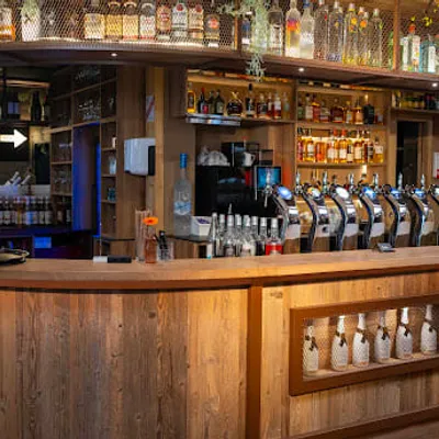 Brasserie Moon - Bar & restaurant