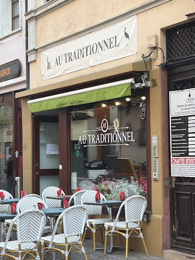 AU TRADITIONNEL