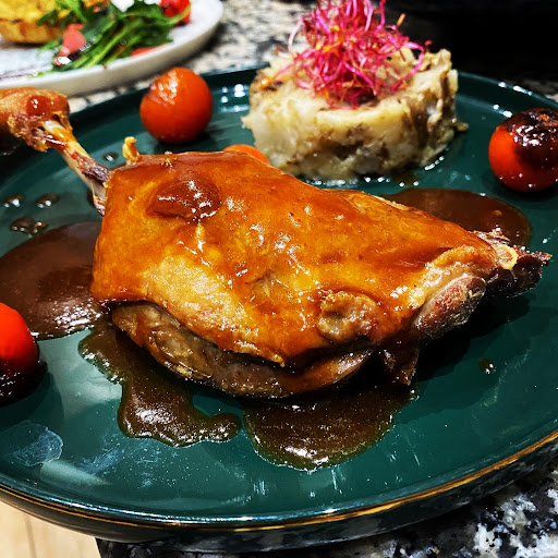 Restaurant La Chaumière – Viande au Feu de Bois