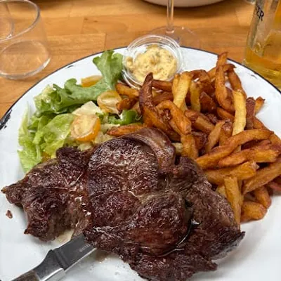 LA LOGE
