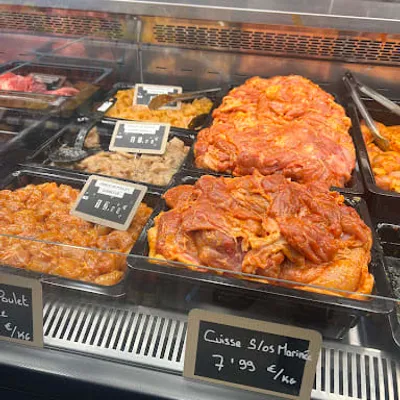 MEGA SUPERMARCHÉ