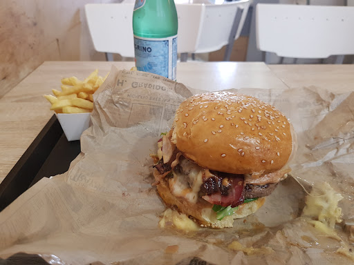 Stück Burger Tanneur