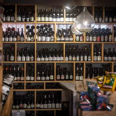 DES BOUCHONS - VIN NATURE BIO - CAVISTE TOULOUSE