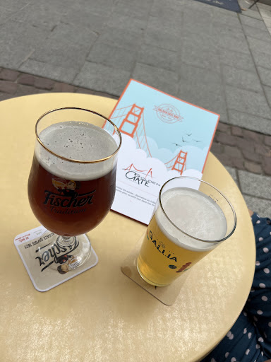 Golden Gate Bar