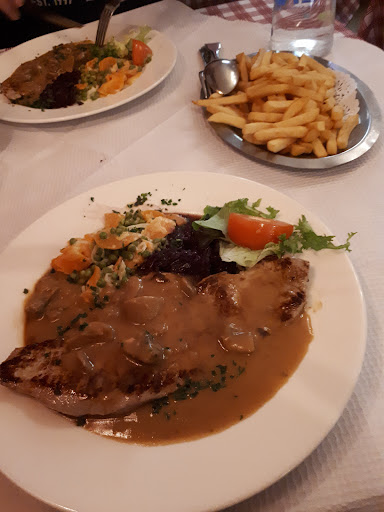 Au Rocher du Sapin