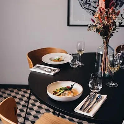 Restaurant Sixty-two