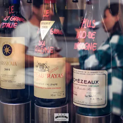 Le 5 Wine Bar