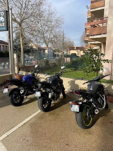 Auto Moto School Sam31
