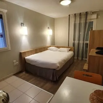 Lagrange apart'HOTEL - Toulouse Saint-Michel