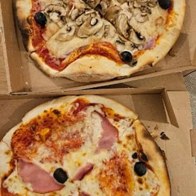 LA TOUR DE PIZZ