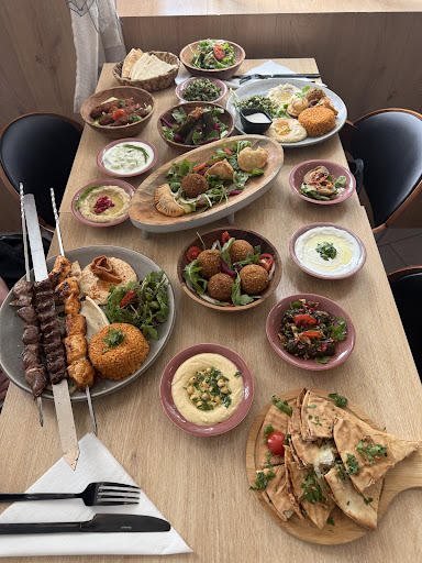 Fayrouz Restaurant Libanais