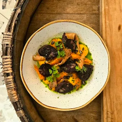 Chez Nòu Restaurant