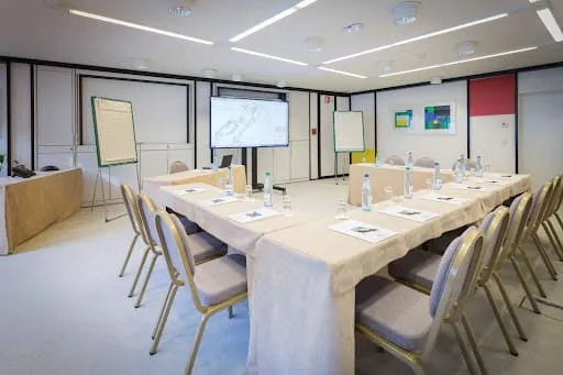 A La Cour D'alsace Séminaires & Banquets