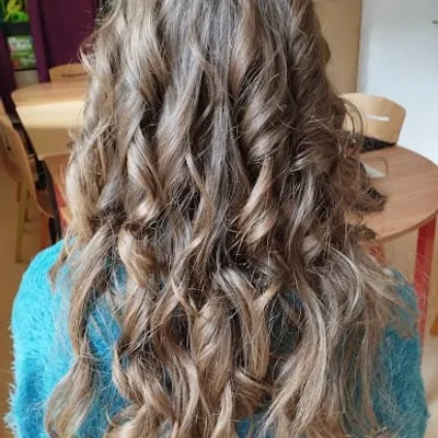 accroche-coeur coiffure