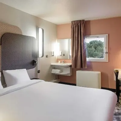 B&B HOTEL Toulouse Cité de l'Espace Hurel