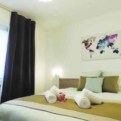 Appart'AZUR Haguenau - Hyper centre Mairie - Parking facile - Wifi - Lit confort Kingsize - Apartment