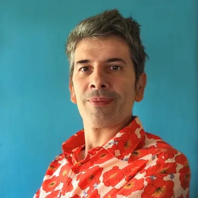 Arno - Massage Tantrique Cachemirien