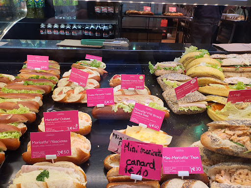 Poulaillon Homme de Fer - Pain, Viennoiserie, Pâtisserie, Moricette®, Snacking