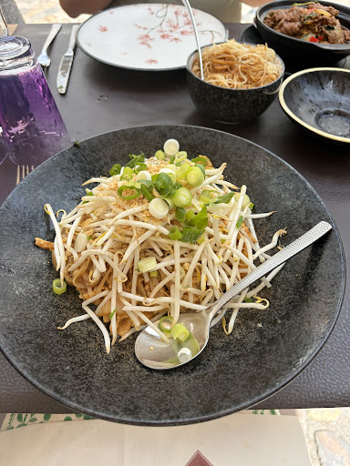 Chan Chira - La table thaïlandaise