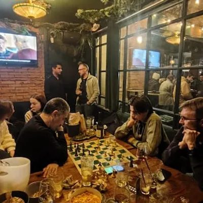 Bota Pub