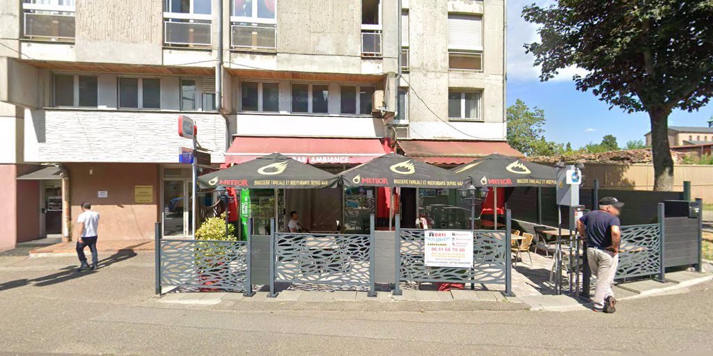 Resto Bar Ambiance