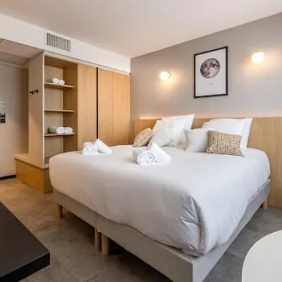 SEVENLINE Aparthotel - Work & Spa