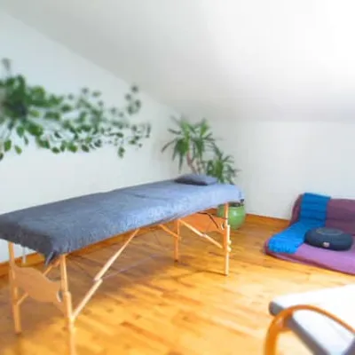 Anne-Lise Bondu - Therapie Psychocorporelle - Somatic Experiencing - Brainspotting - Massages