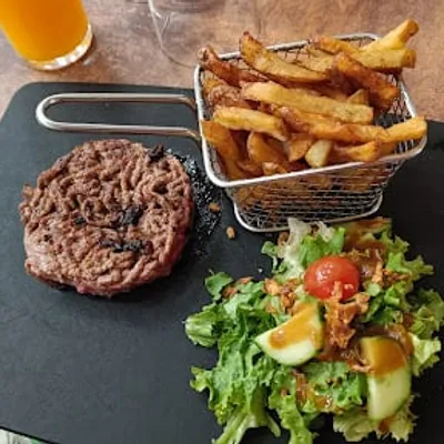 Restaurant La Belle Famille